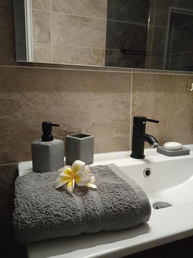 Terla Bel Appartement 3 Pieces Clim & Parking Saint Pierre Zewnętrze zdjęcie
